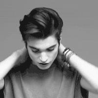 戴森顺滑直发,戴森适合吹毛躁发质吗