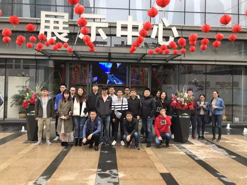 售楼处挤爆报复性买房,售楼处如何判定自然到访客户