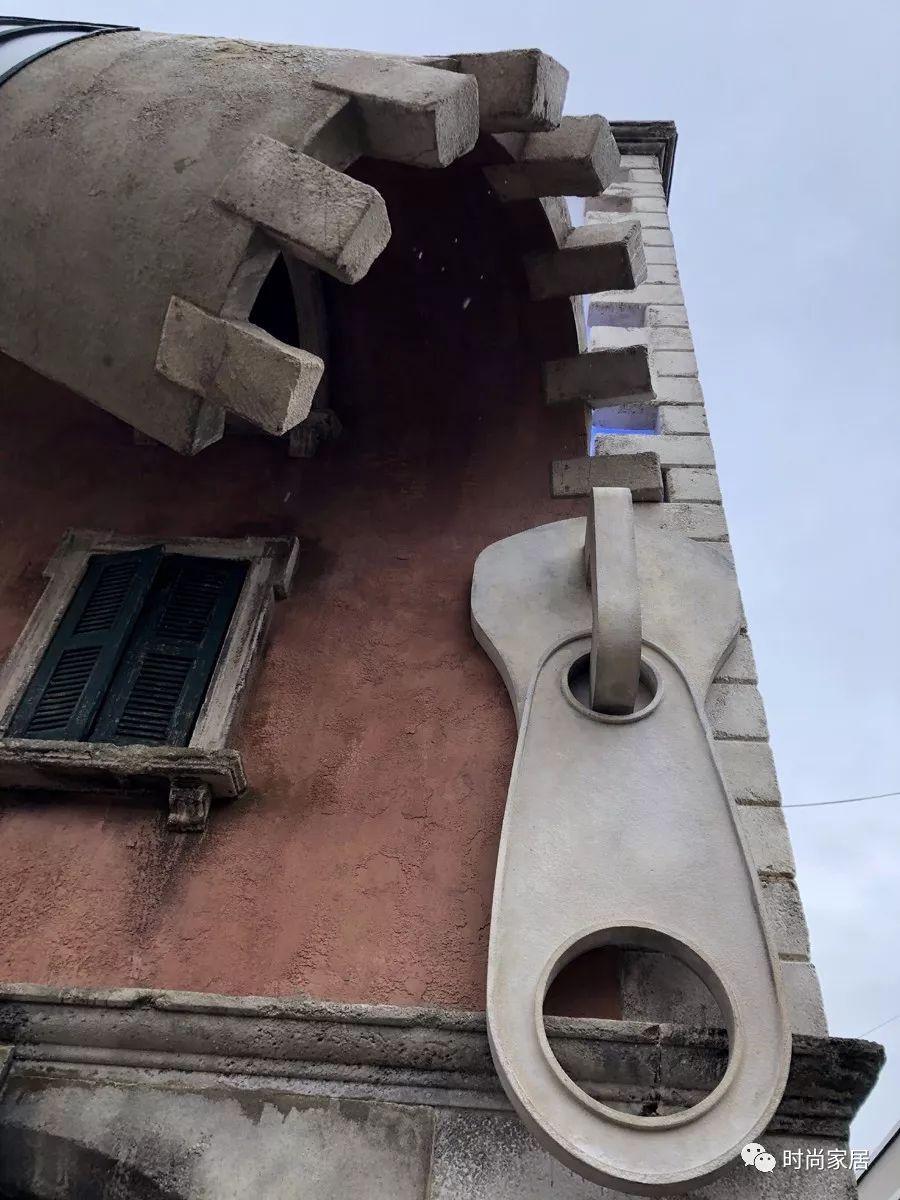 GucciDécor、VersaceHome、MiuMiu、FENDICASA……米兰设计周美不胜收