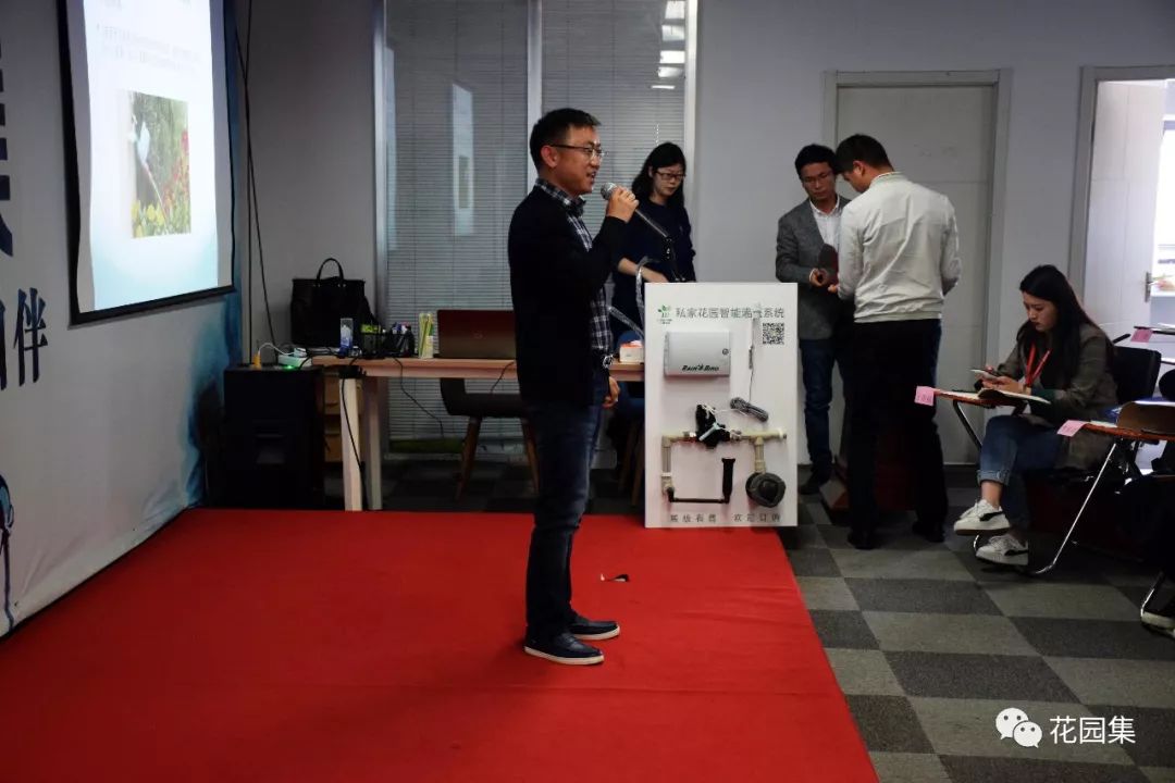 喷灌浇水最快的方法,庭院自动喷灌用什么水