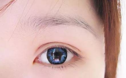 从眉毛看出疾病的征兆,小孩掉眉毛可能是大病预兆