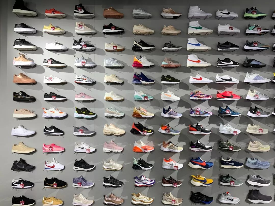 曼谷球鞋图片大全,泰国曼谷球鞋实体店