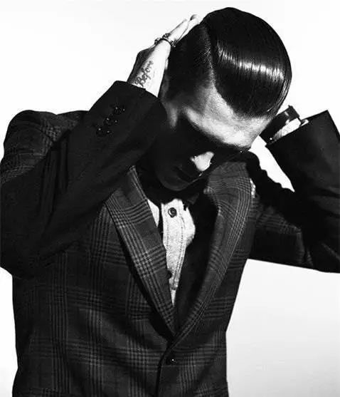 小飞机泡沫发蜡,发蜡黑魔方