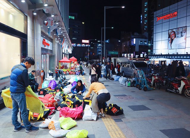济州冬日的海，首尔春日的花，那些电影里的故事