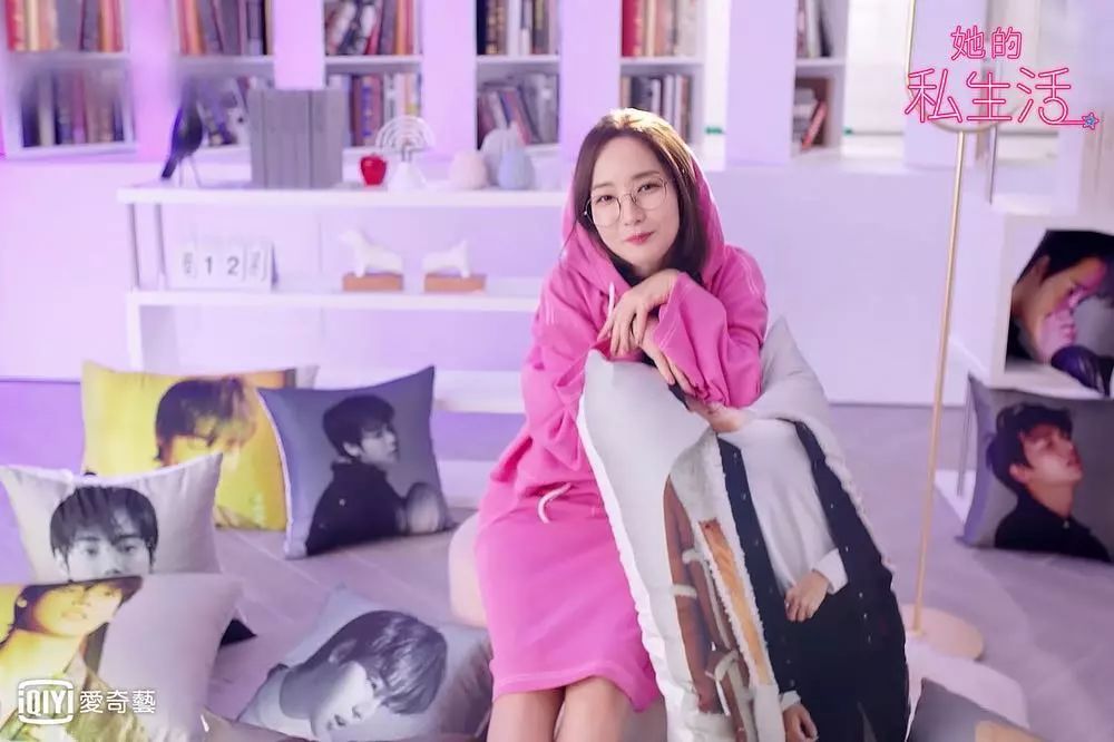 朴敏英healer同款针织衫,朴敏英穿高领毛衣图片