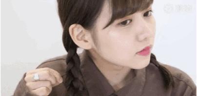 杨幂同款发型学生党双马尾,杨幂同款发型半扎双马尾