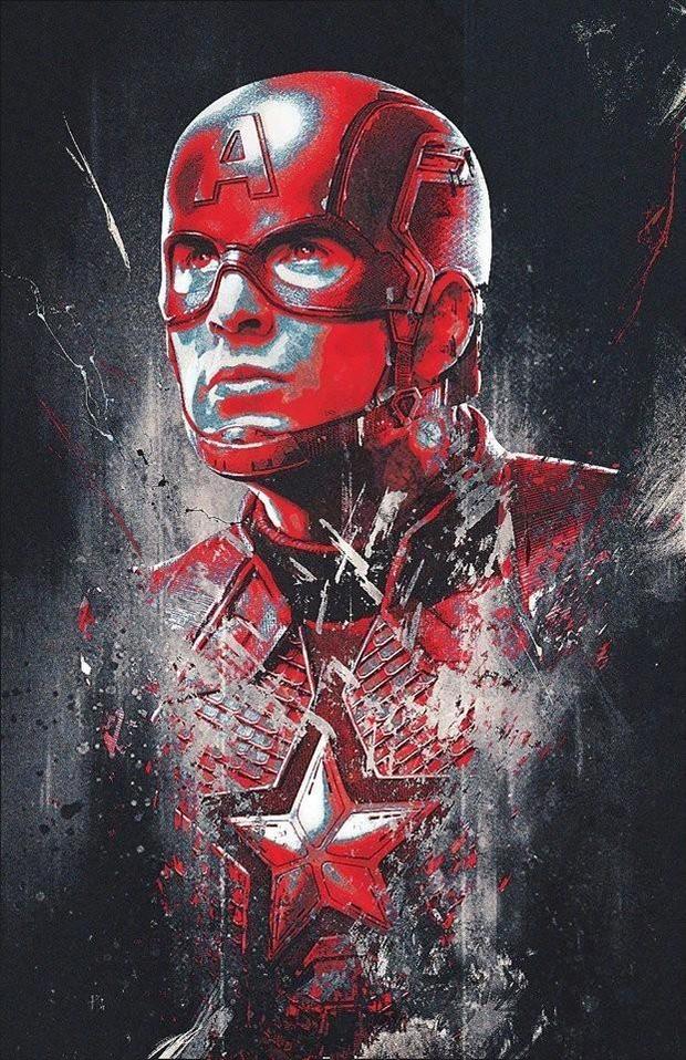 不爽超英电影的导演有很多，他算一个