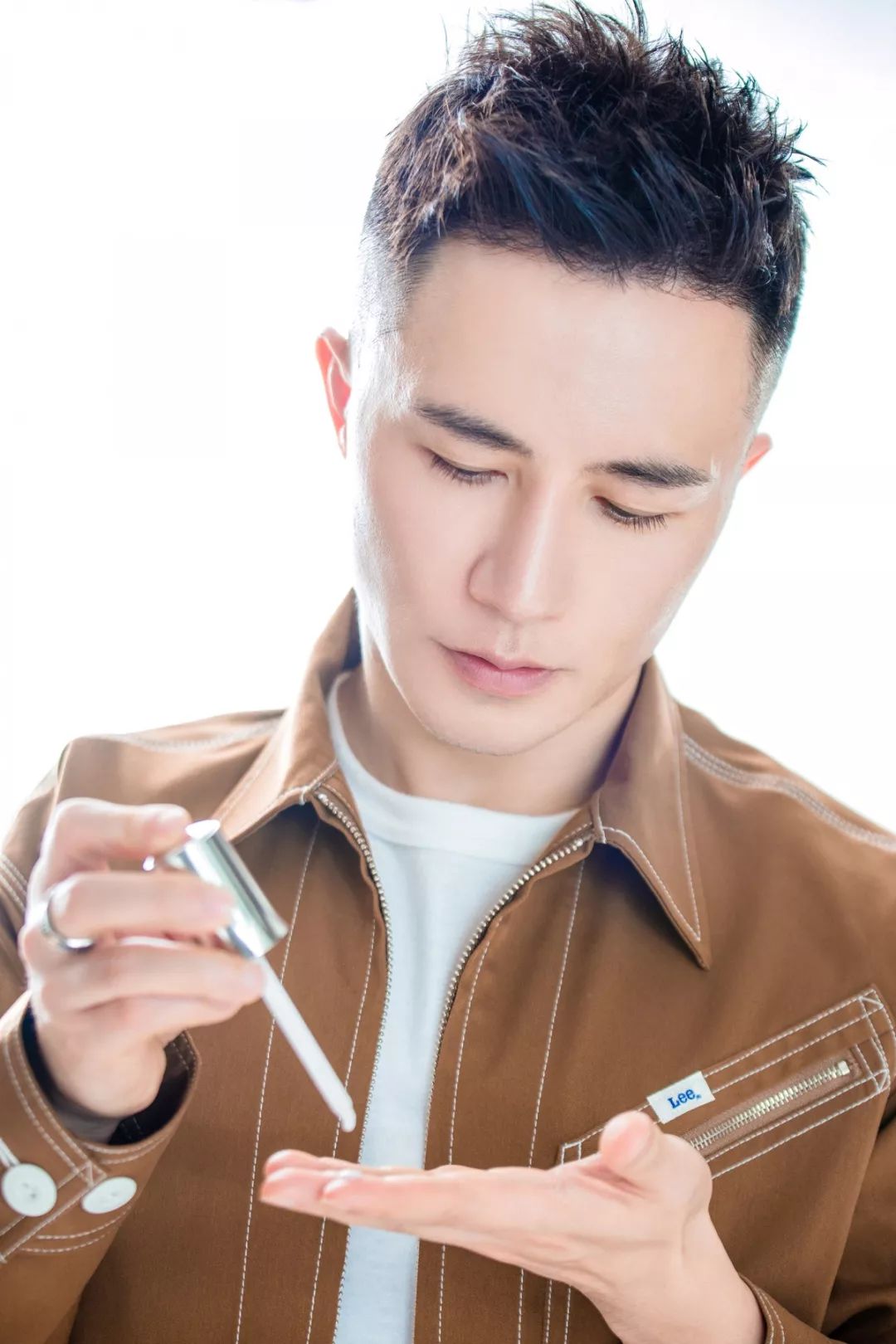 白里透光的肌肤是如何炼成的？|时MAO大拷问