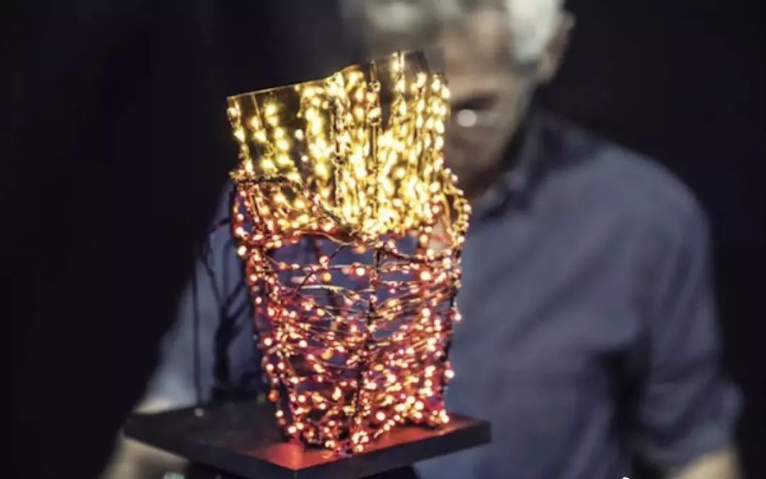 麦当劳创意新品,麦当劳是个地产公司吗