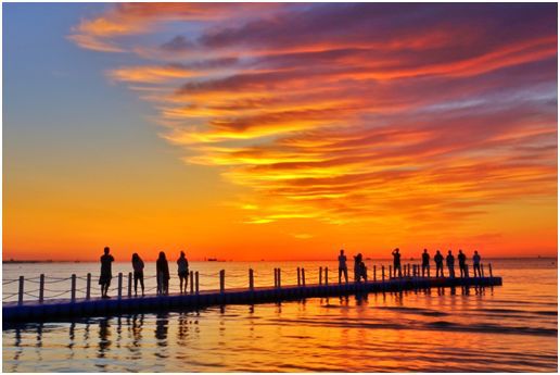 北方人从此不稀罕去海南买海景房了？在北纬41°有了一片海叫东戴河！