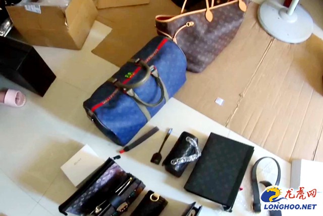 上海警方查获售假团伙,南京捣毁特大售假团伙