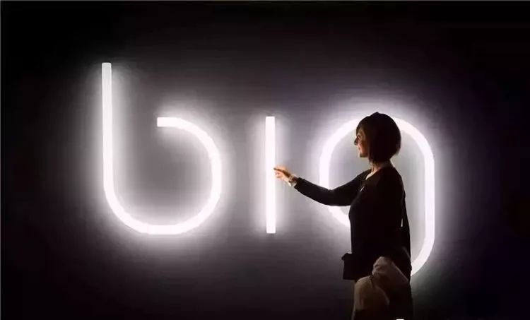 米兰设计周灯具展,米兰设计周泡泡灯