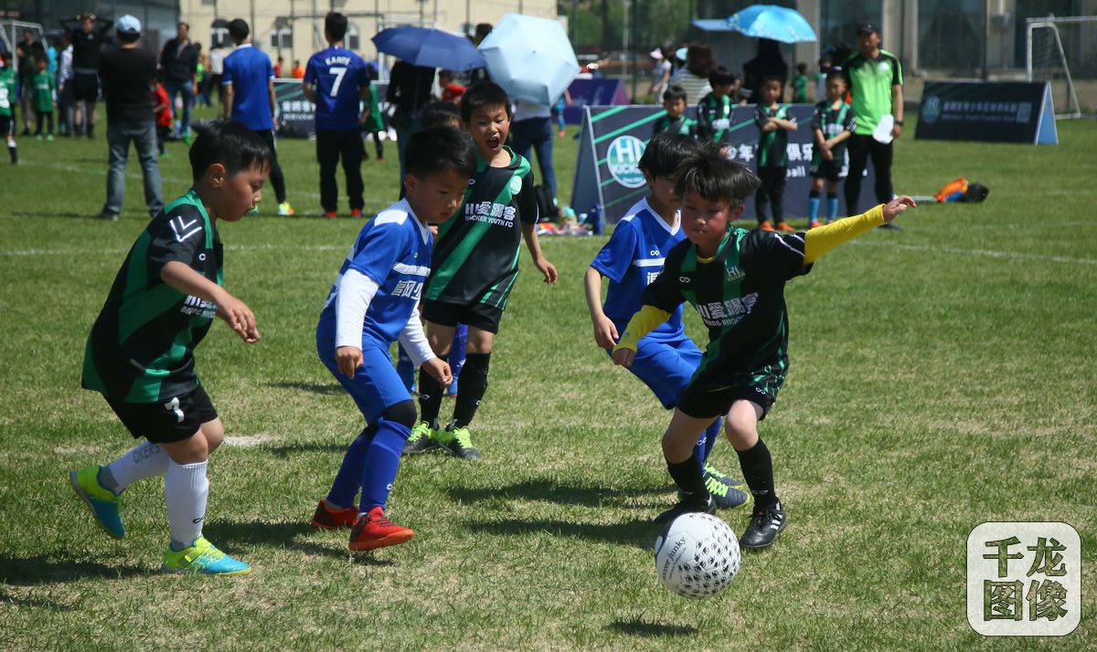 2019北京市级社会足球活动第5届“爱踢客”杯国际足球邀请赛举行