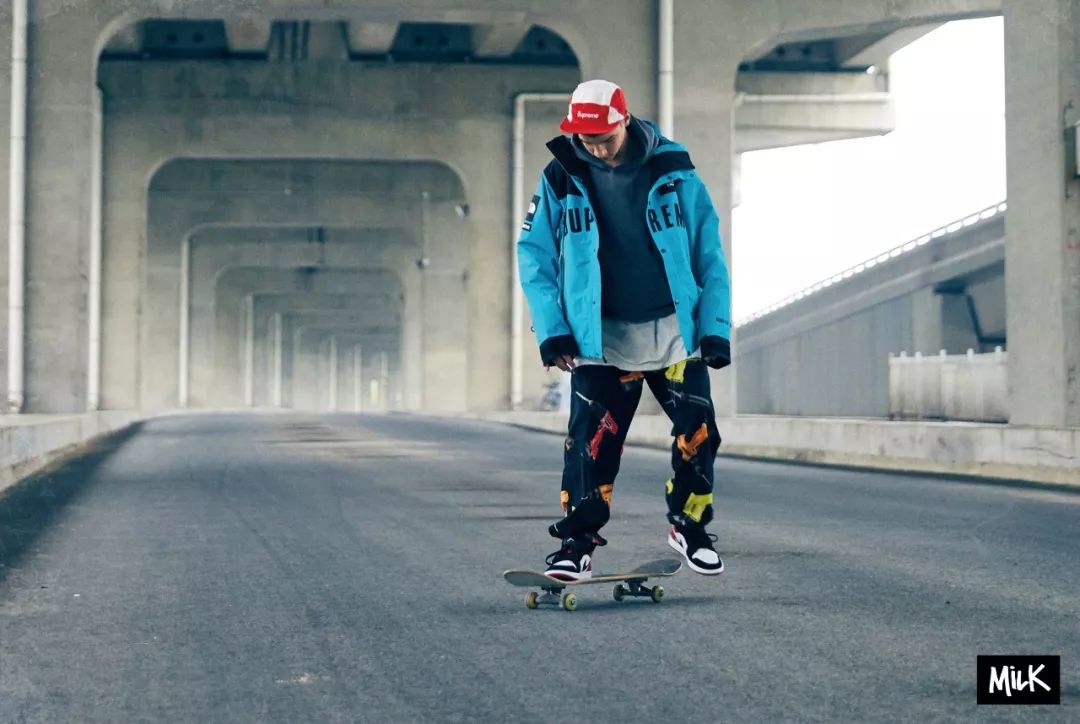 拼接高腰百褶裙,高腰撞色拼接百褶裙