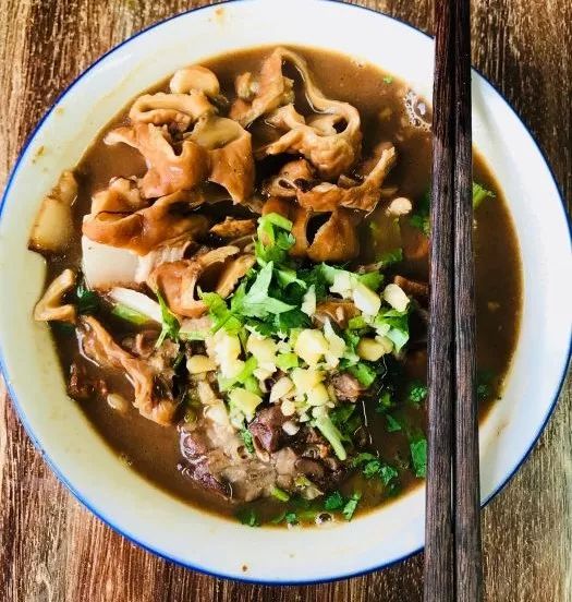 老北京最爱的3碗卤煮,便宜又地道的北京卤煮