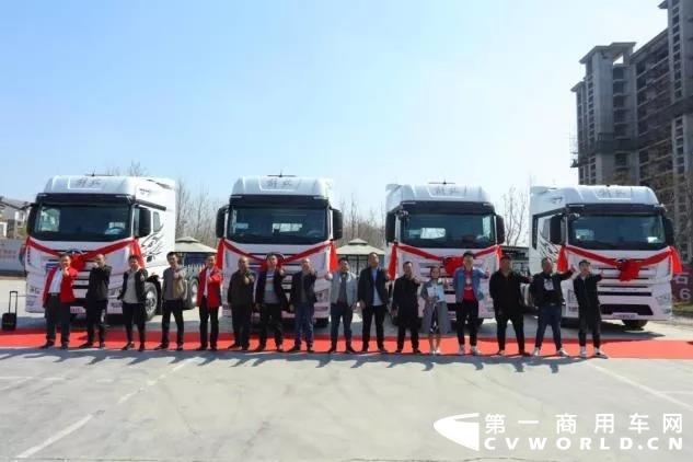 轻卡重汽解放福田陕汽对比,陕汽解放重汽最新消息