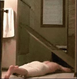 比普通拖鞋好穿100倍！踩在云朵上一样舒服，好穿到爆！永不臭脚！网友：想丢掉家里所有其它拖鞋！