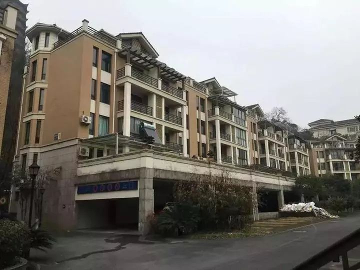 杭州学区房未来发展趋势如何,杭州4月份的楼市