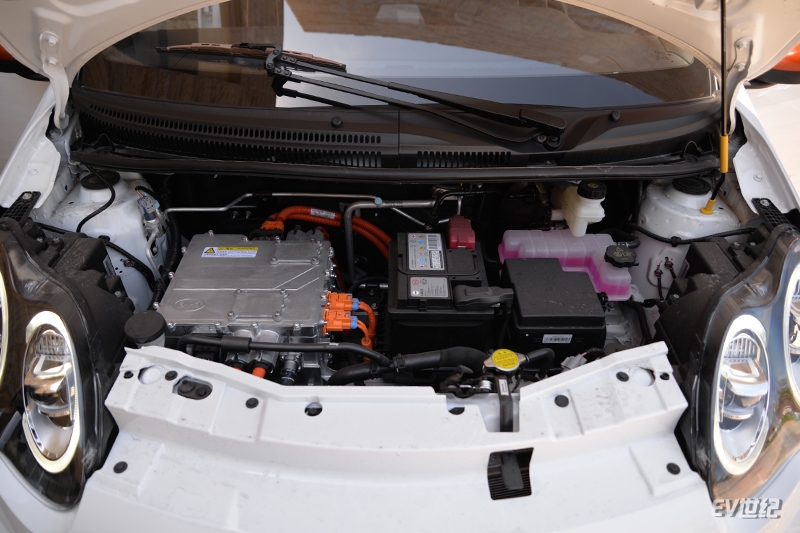 比亚迪e1测评真实视频,比亚迪纯电代步e1