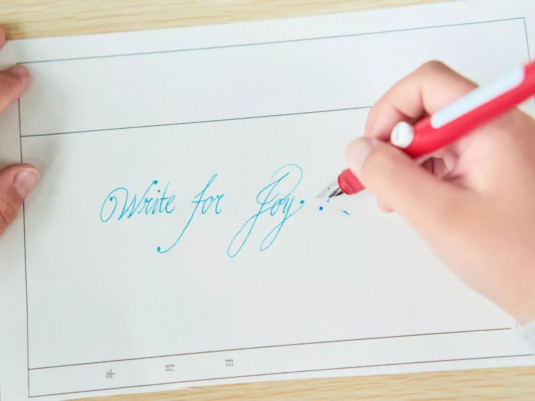 高端儿童钢笔推荐,性价比超高有设计的钢笔