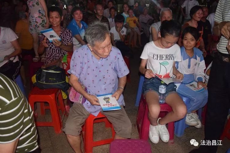 昌江扫黑除恶专项斗争《日照大园》走进海南矿业股份有限公司