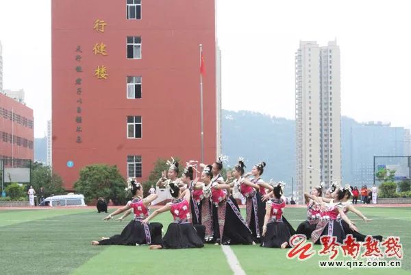 田家炳中学篮球比赛,高中男子足球联赛预选赛