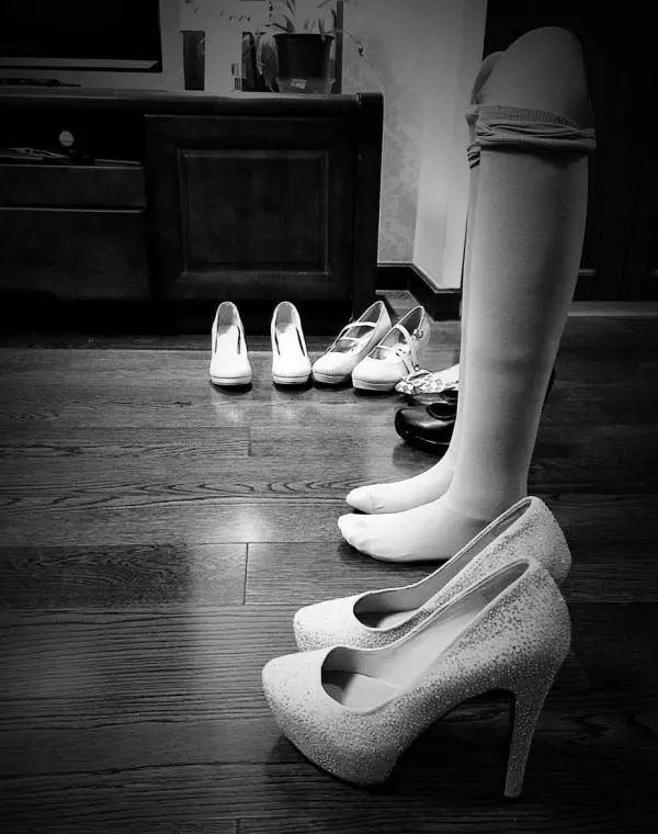 她地震中失去双腿,她在汶川地震失去双腿及女儿