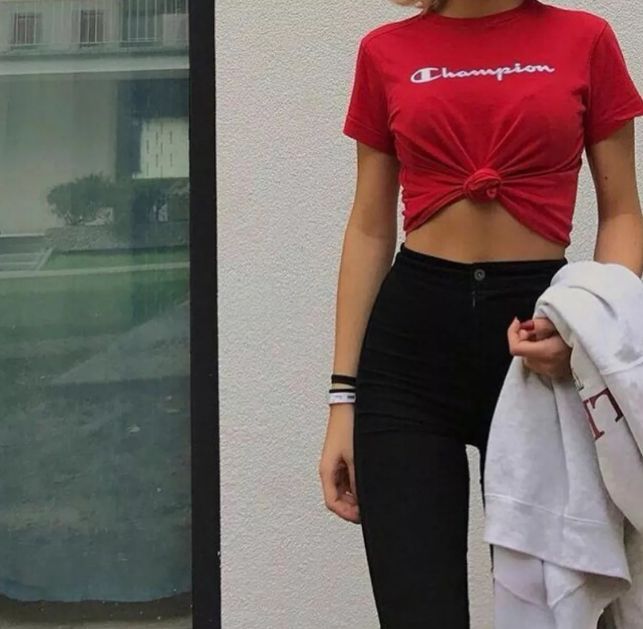 champion经典长袖t恤搭配,你与潮人之间的差距