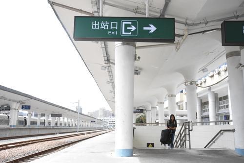 汕头火车站轻轨3号线,汕头港铁路开通