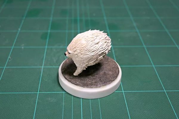 日本“手工鬼才”捏的小动物模型，比表情包还沙雕