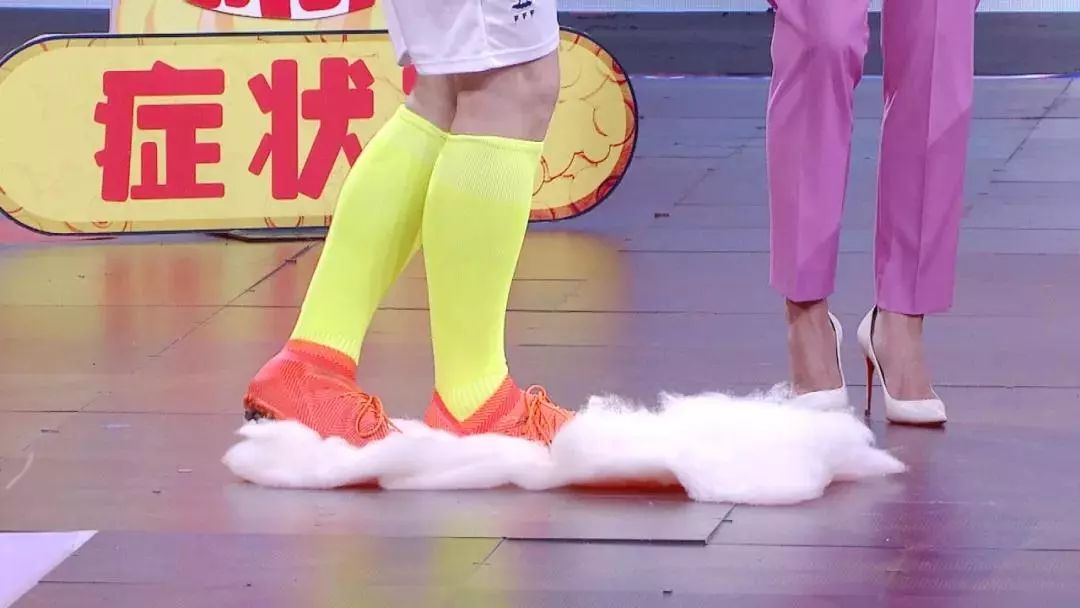 膝盖关节骨刺怎么治才能彻底根除,膝盖骨刺初期怎么治才能彻底根除