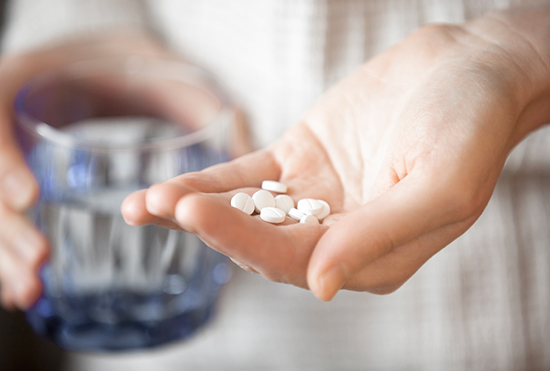 房颤吃阿司匹林可以防止血栓吗,房颤服用阿司匹林和他汀类药