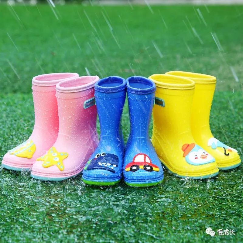 宝宝可爱雨伞雨衣,幼儿园雨衣雨鞋雨伞三件套