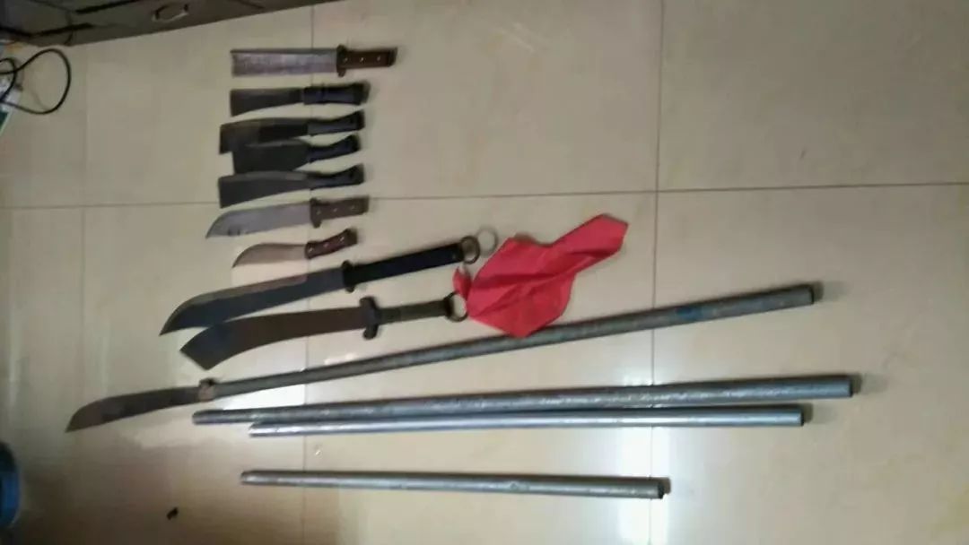 清远周某文谢某杰案情,清远周某文等人涉嫌套路贷