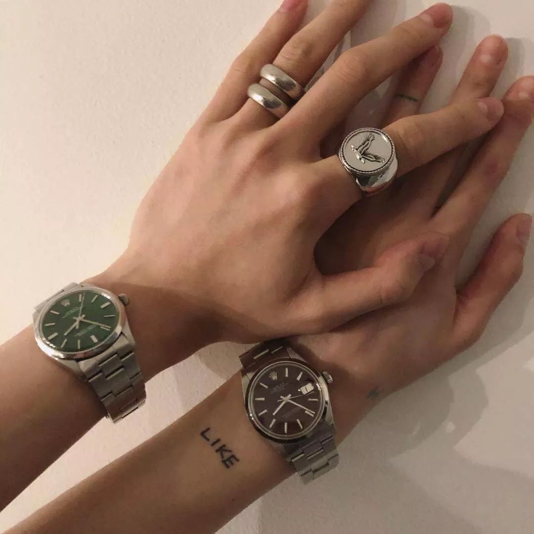 名表和包包档次对比,买个名牌包就要配名表是什么心理