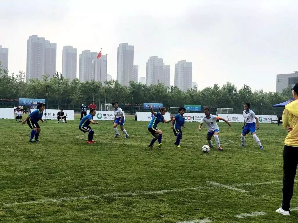 刚刚，她们夺冠了