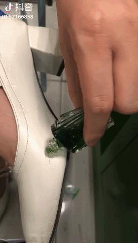 风油精滴在鞋子上擦不掉怎么办,风油精滴到小白鞋上怎么样处理