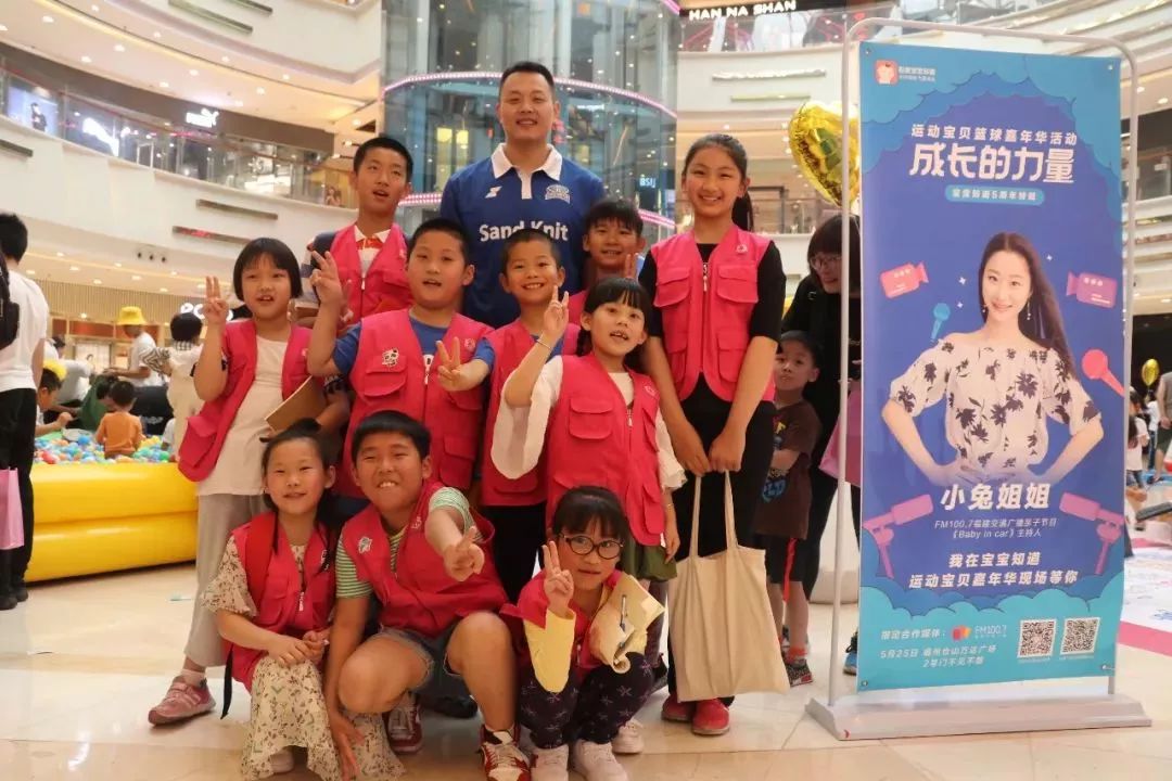 瓒呯噧濂崇姣旇禌,瓒呯噧濂崇