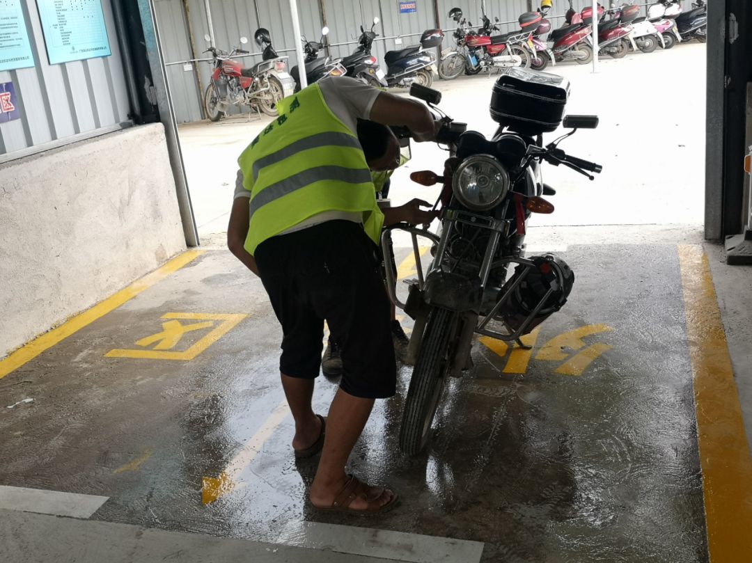 贺州市机动车年检费用,贺州年检需要什么资料