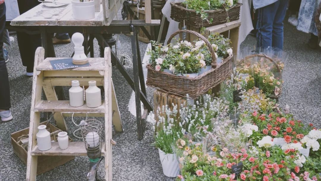 东京上野跳蚤市场,网购让人越来越失望