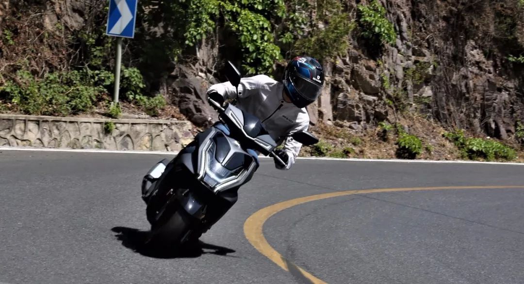 2020款三阳fnx150百公里,三阳fnx1502019款踏板车