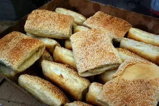 北京小吃卤煮炒肝爆肚,北京美食炒肝卤煮