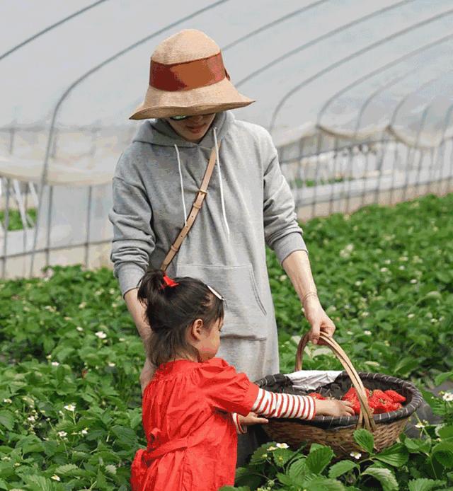 时尚穿搭防晒帽夏季防晒必备,夏天防晒遮阳帽出门必备