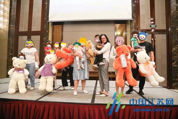 妇产医院儿童节视频,妇产医院六一儿童节