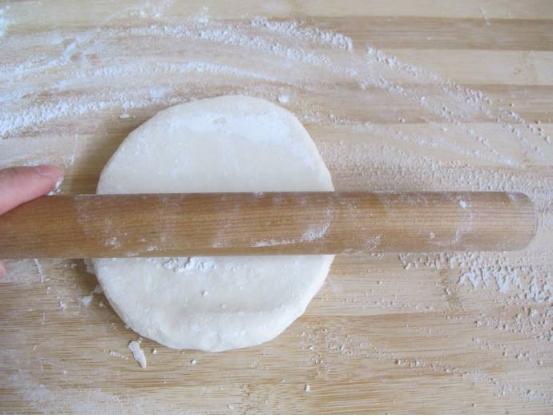 手擀面不筋道一煮就断,手擀面条一煮就断什么原因