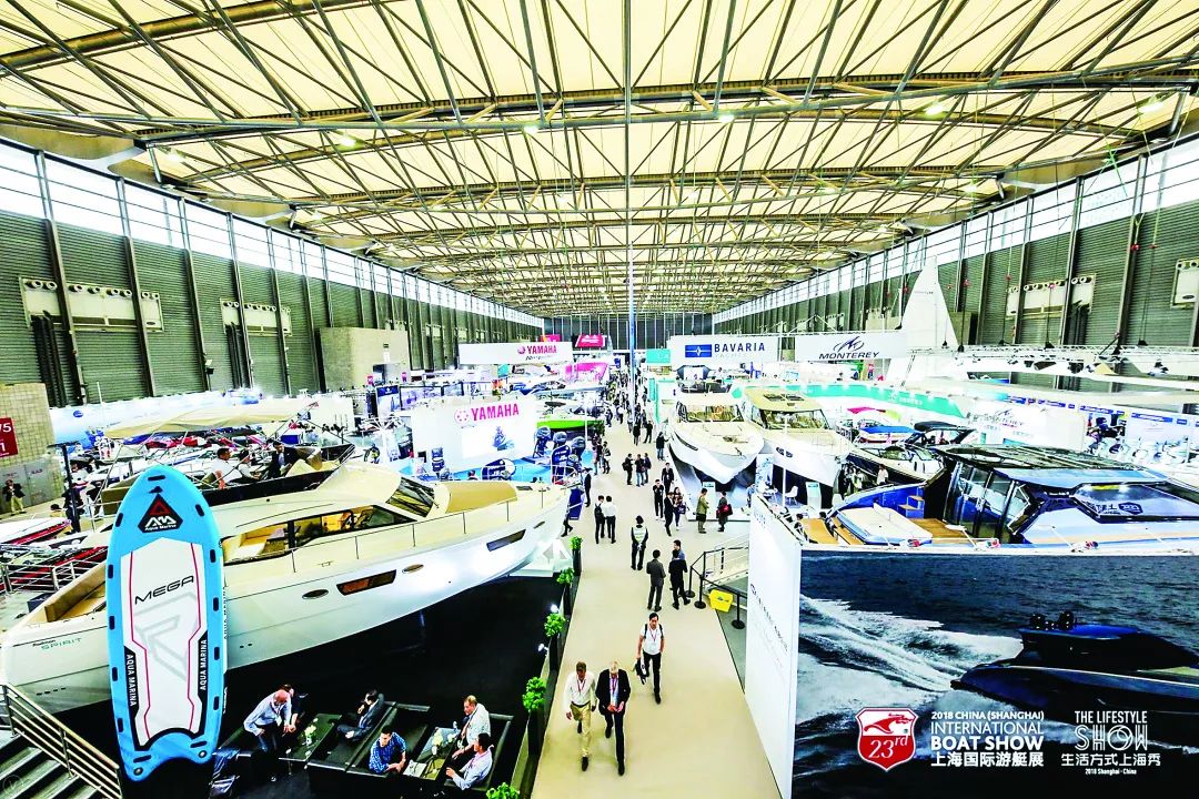 游艇：其实我真的很亲民~