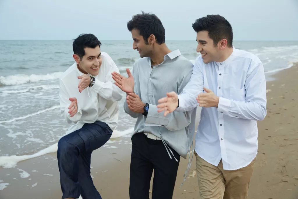 男模摆拍动作大全夏装,男模摆拍动作大全