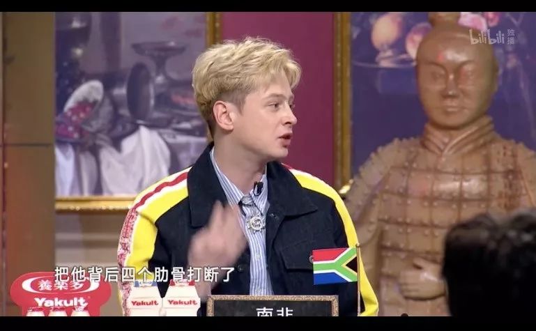 今天，他的祝福电话无人接听