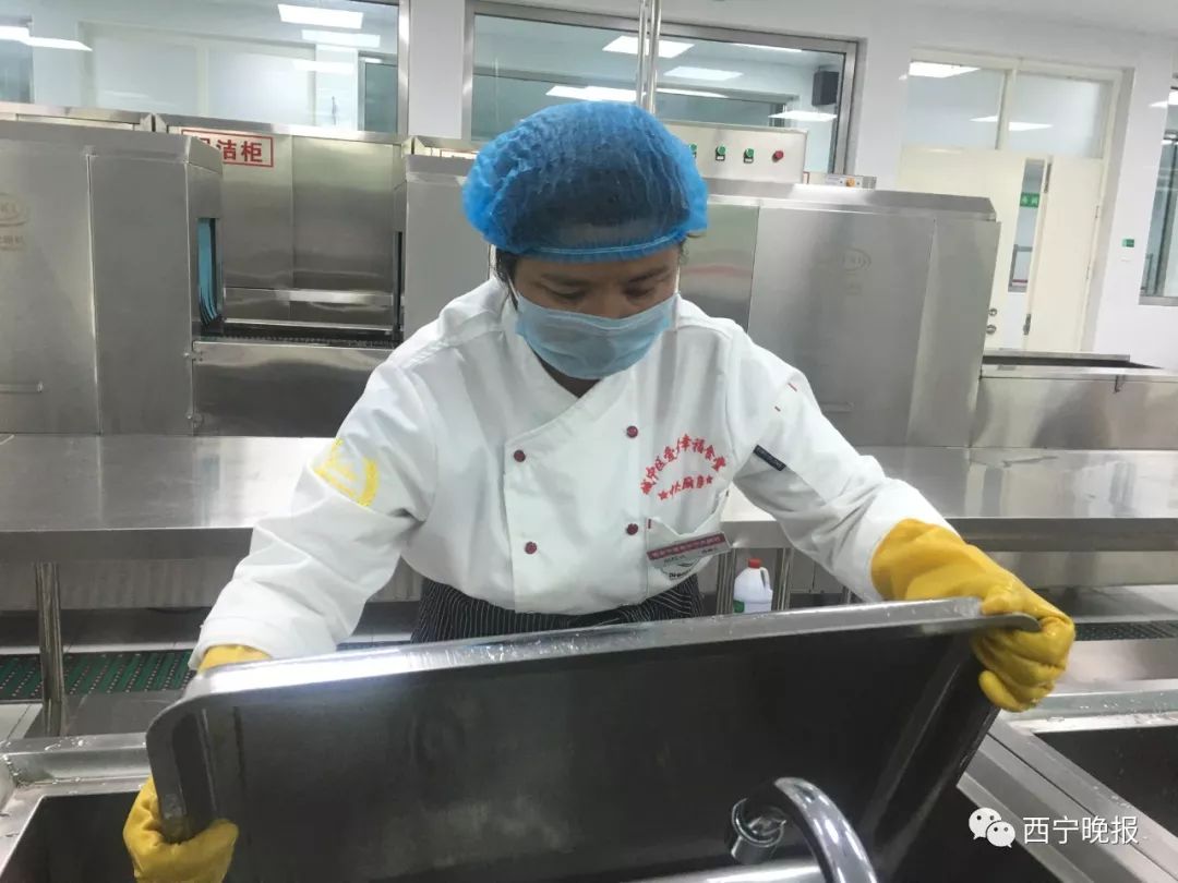 西宁市城中区老年幸福食堂,西宁市城北区有爱老幸福食堂吗