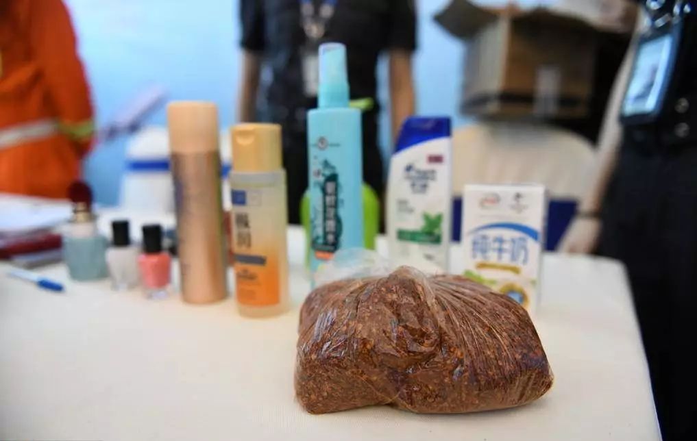 坐飞机安检小知识问答,坐飞机安检的流程和注意事项